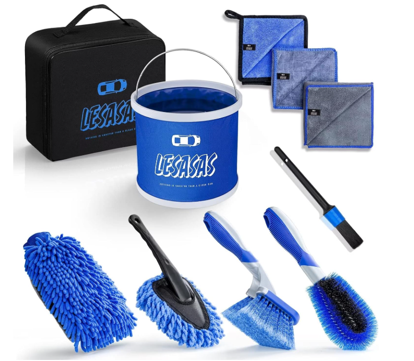 Car Cleaning Kit with Collapsible Bucket 